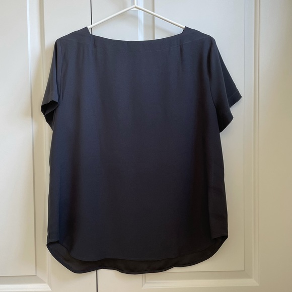 Boat Neck Ann Taylor Top - Picture 3 of 3